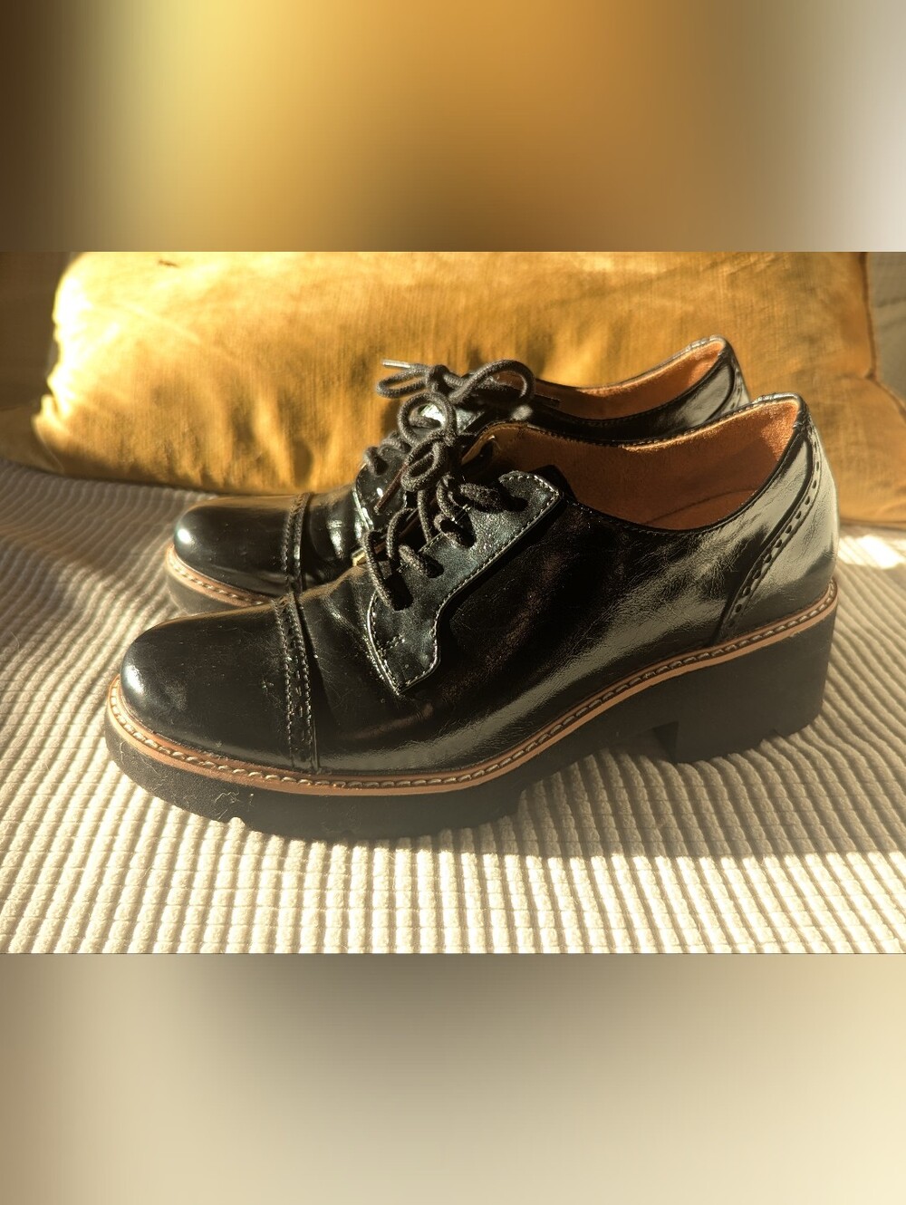 Naturalizer Black Leather Derby Shoes - Polished Lace-Up